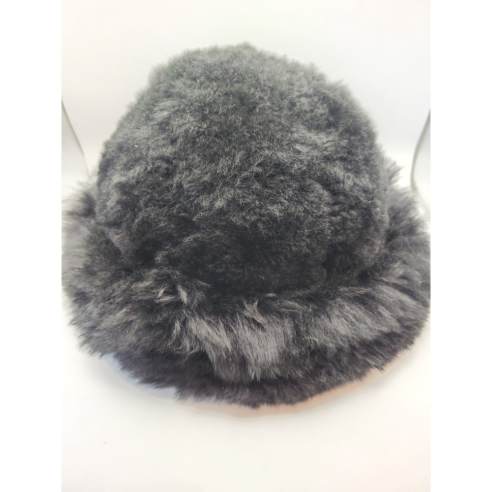 Insanely Soft Faux Fur Hat - Picture 4 of 5